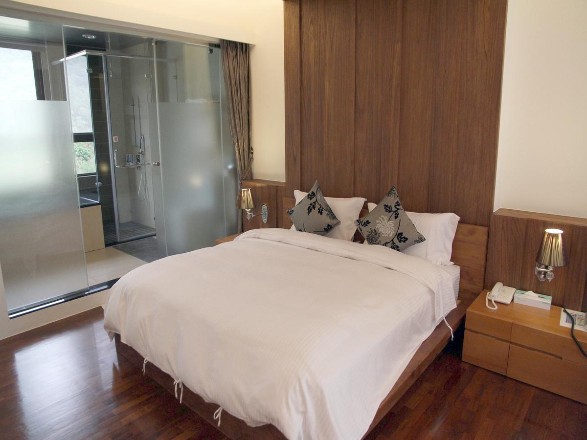 Peace Area Hot Spring Hotel Jiaoxi Luaran gambar